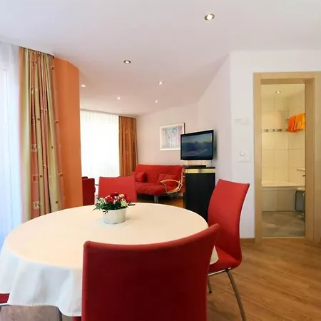 Feehof Appartement-fewo 4-bettwohnung Nr- 3 By Interhome